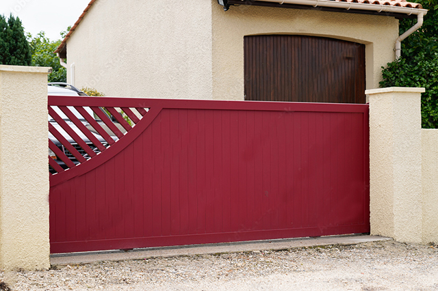 automated driveway gate